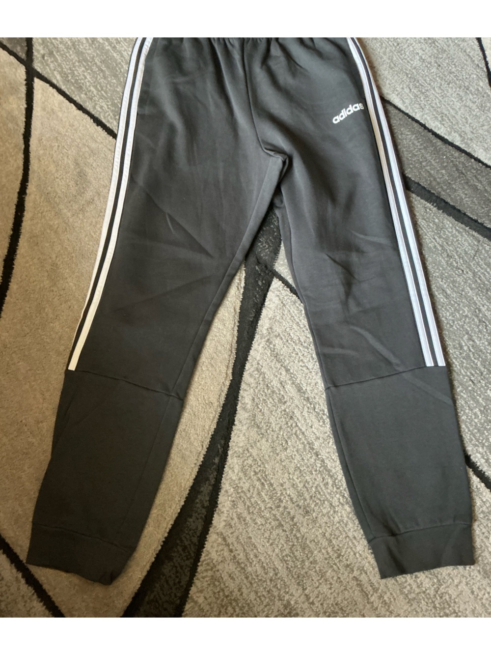 Size Large - Adidas Logo Gray Fleece Taper Jogger Sweatpants